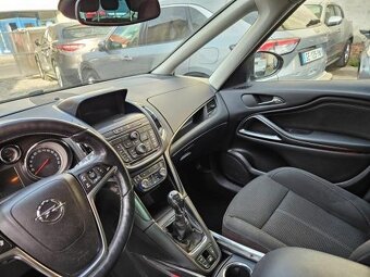 Opel Zafira Tourer 1.6 CDTI - 7 miestne - 8