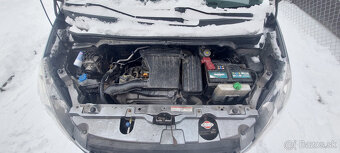 Suzuki splash 2010 - 8