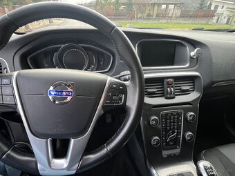 Volvo V40 88kW, 2015 - 8