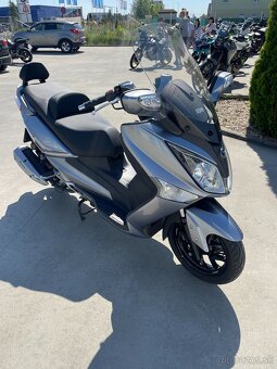 SYM GTS 125i JOYMAX - 8