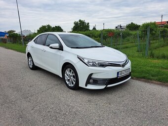 Predam Toyota Corolla 1,6,97kw,r.v.2018,naj.131000km,automat - 8