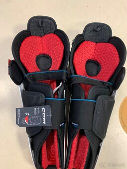 UPLNE NOVE ELITE/ POLOPROFI CCM JETSPEED 680 SR - 8