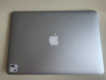 Apple MacBook Air 13 Early 2014 Core i-5 - 8