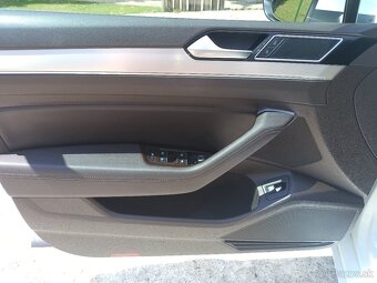 Predám Volkswagen Passat 4MOTION, DSG, 2.0 D-140KW - 8
