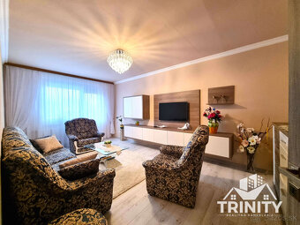 Na predaj veľký 3-izbový byt s balkónom v meste Nové Zámky - 8