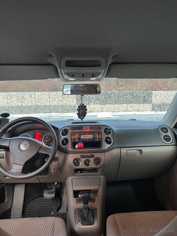 Volkswagen Tiguan 2.0TDI - 8