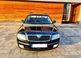 Šooda Octavia 2 Combi 1,9TDI 77KW ELEGANCE - 8