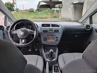 Seat Leon 1.6i 16v 75 kW Comfrline R.V.2008 - 8