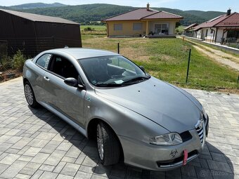 Alfa Romeo GT 1.9 JTD 110kw - 8
