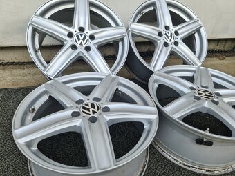 5X112 R18 ALU DISKY-DEZENT - 8