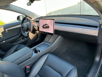 Tesla Model 3 Standard Range+ LFP, model 2023 - 8