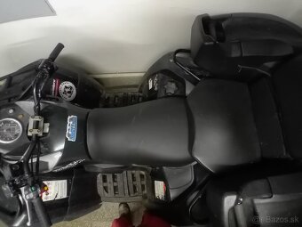 Predám štvorkolku Can-Am Outlander - 8