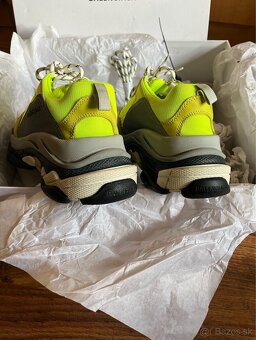 Balenciaga - 8
