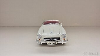 MERCEDES-BENZ 190 SL - 8