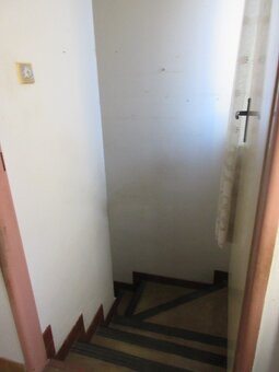 Na predaj 5 izbový dom + garáž, 929 m2 pozemok, Myjava. - 8