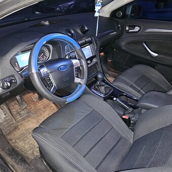 Predám Ford Mondeo - 8