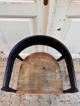 Kaviarenska stolička - 8