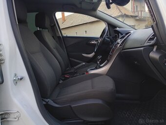 OPEL ASTRA 1.7CDTI 125K SPORT TOURER - 8