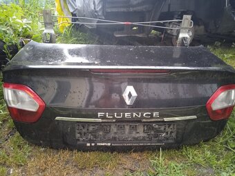 Renault fluence  1.6 16v 81kw - 8