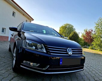 Volkswagen Passat Variant 2.0 TDI Highline 4MOTION.R.V.2012 - 8