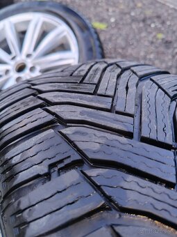 VW London 5x112 R17 215/55 - 8