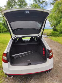 Skoda Octavia 2.0 TDI 4x4 RS 135kw - 8
