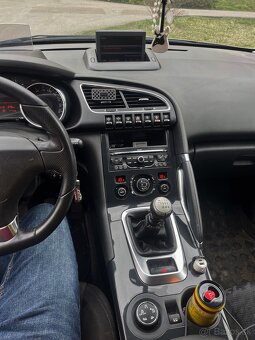 Peugeot 3008 2.0 HDi BlueHDi 150 - 8