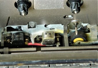 SANYO Prenosné rádio FM STEREO 12v 230v Baterky - 8
