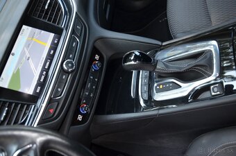 Opel Insignia ST 2.0 CDTI BiTURBO 210k, Exclusive 4x4 AT8 - 8