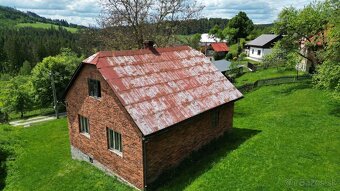 Na predaj, pozemok s domom v krásnom prostredí, Staškov - 8