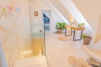 Na predaj nádherný a výnimočný priestranný mezonet, 141 m²,  - 8