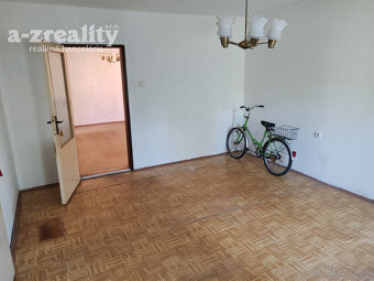 Rodinný dom s garážou na predaj v Marcelovej - 8