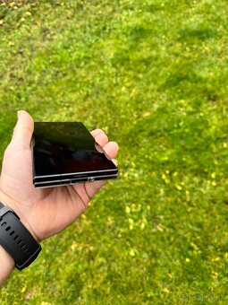 samsung galaxy z fold 7 jetblack 1tb - 8
