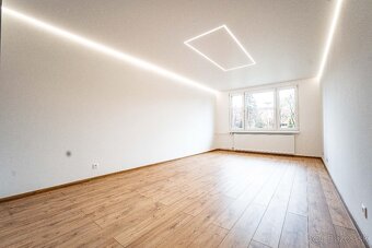 Moderný 2-izbový byt pri nábreží s kompletnou rekonštrukcio - 8
