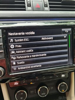 Škoda Superb Combi 1.6 TDI DSG - 8
