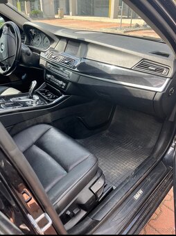 BMW F10 520 - 8