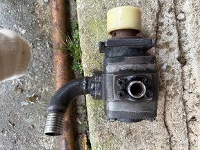 Štiepačka na drevo - 8