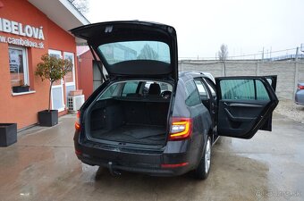 Škoda Octavia Combi 2,0 TDi DSG7  Clever - 8