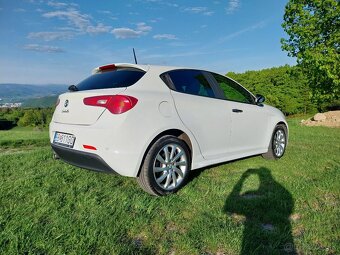Alfa Romeo Gulietta - 8