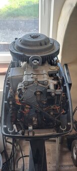 Lodný motor Evinrude 40hp, el. start, dobíjanie - 8