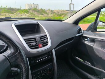 Peugeot 207 1.4i 65 kW - 8