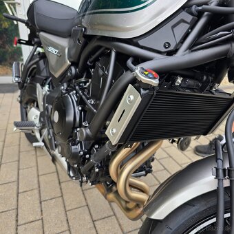 Kawasaki Z650 RS Classic - 8