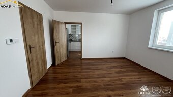 Ponúkame na predaj 1-izbový byt o rozlohe 44,56m2 s vlastný - 8