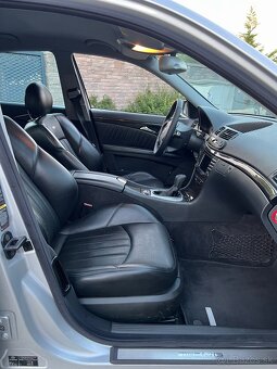 Mercedes benz E55 AMG V8 Kompresor 350kw. - 8