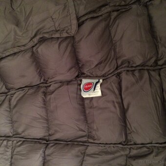 Predám nový DÁMSKY KABÁT COLMAR Navy blue velk M - 8