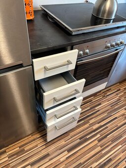 Krémová moderná kuchyňa MARGOT - 8