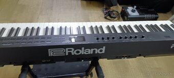 Roland rd 88 - 8