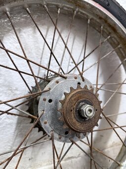 Babeta 207 kolesá - 8