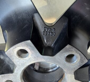 Celoročná sada Vossen 5x112 265/35 R22 - 8