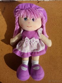 Ružová a fialová látková bábika - 8